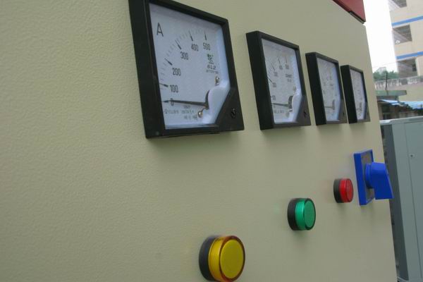 皂市镇配电柜-3683讲讲配电柜注意事项